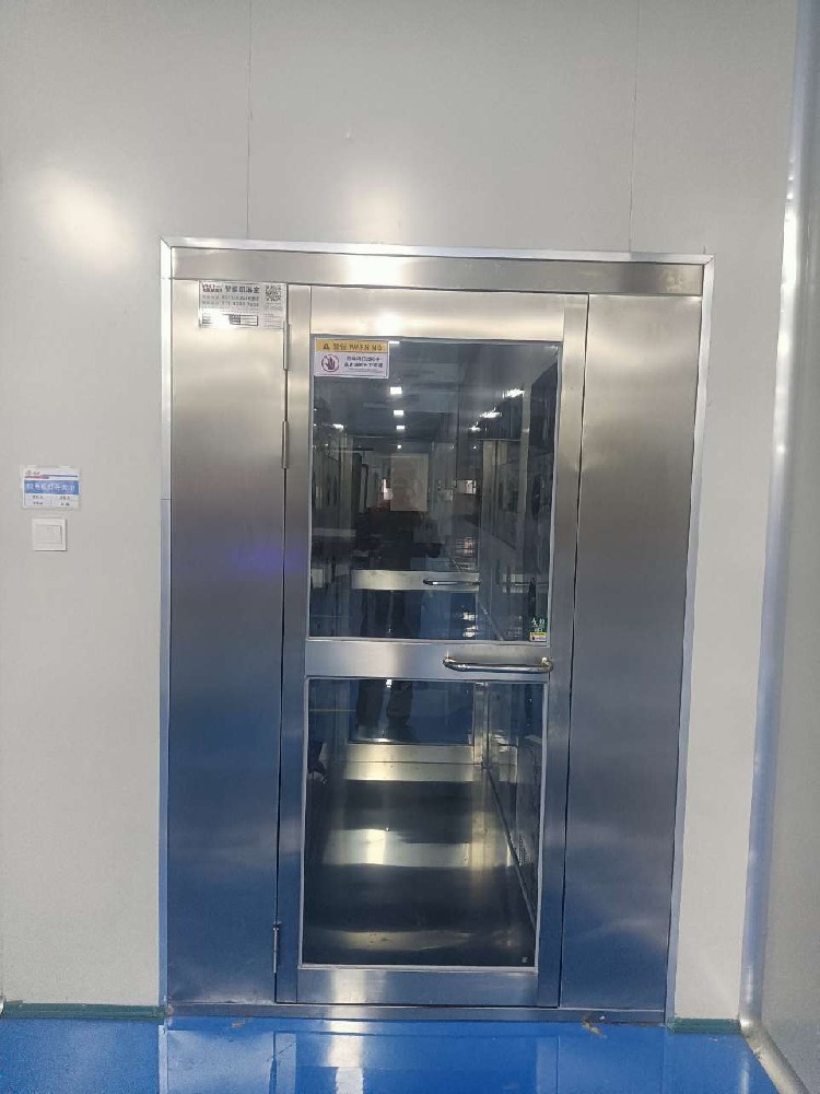 浙江鼎奕科技发展有限公司风淋室安装