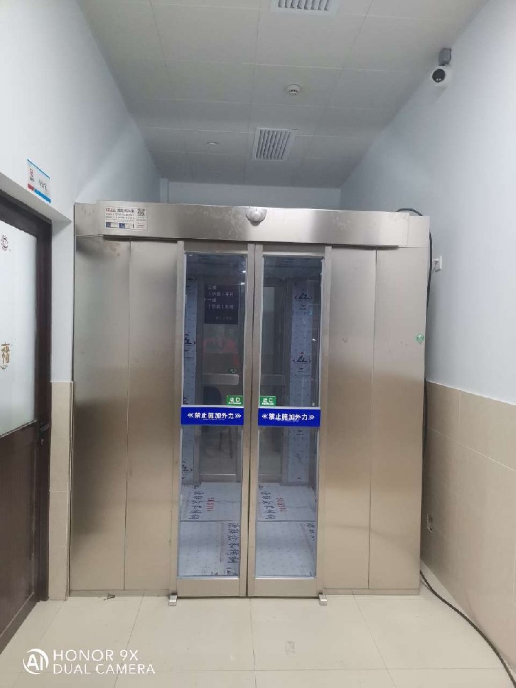 平移门风淋室